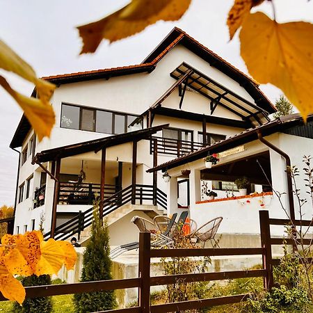 Pensiunea Gradina Ascunsa Bughea de Jos Exterior foto